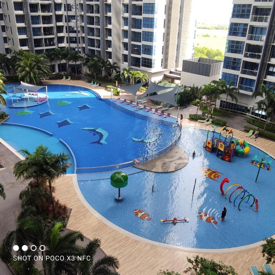 Atlantis Homestay Pool View 1210 말라카 외부 사진