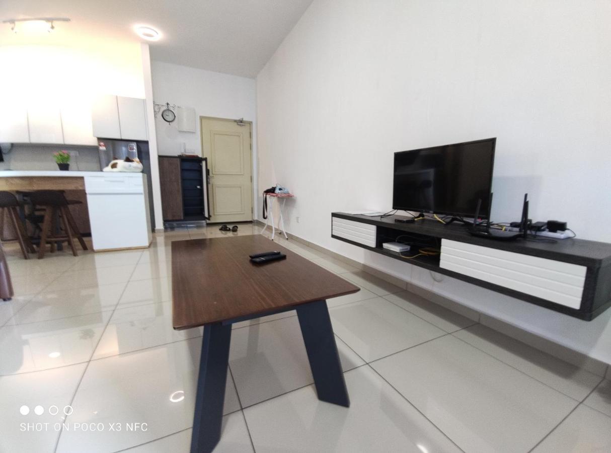 Atlantis Homestay Pool View 1210 말라카 외부 사진